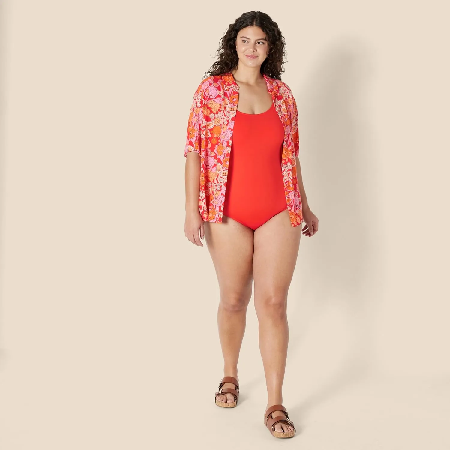 Amazon Essentials Women's Thin Strap one-Piece Swimsuit