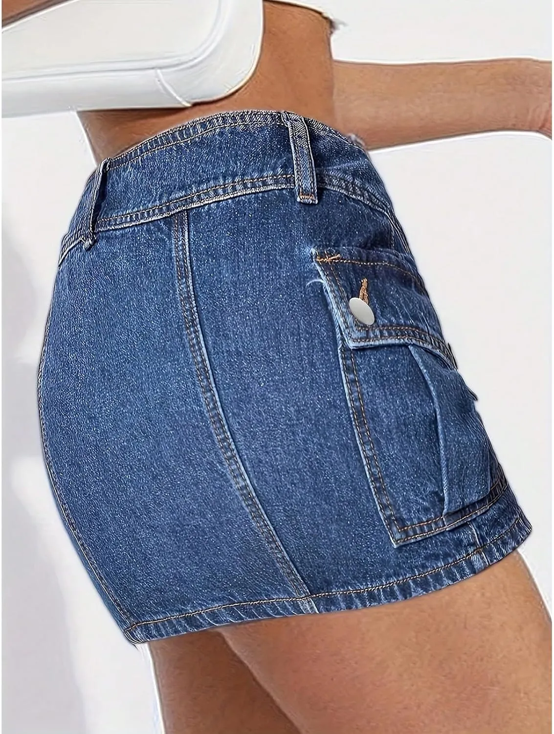 Denim Skirt Women Low Waist Button Y2K Cargo Mini Skirt with Flap Pockets Trendy Bodycon Sexy Micro Skort Jean Skorts