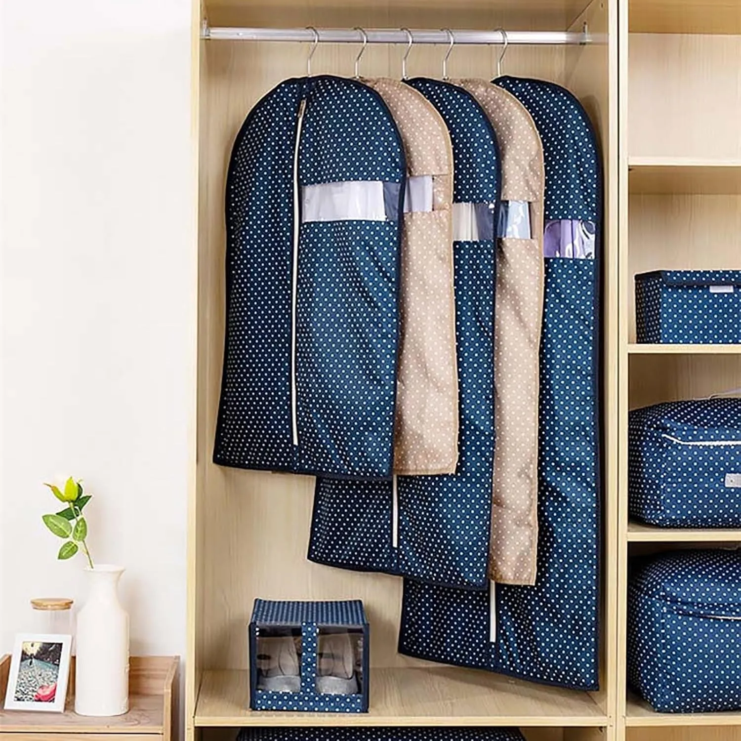 Garment Bags for Hanging Clothes, Hanging Garment Bags for Closet Storage with Clear Window Clothes Cover for Dresses, Coats(Blue,60x120cm/24x47in)