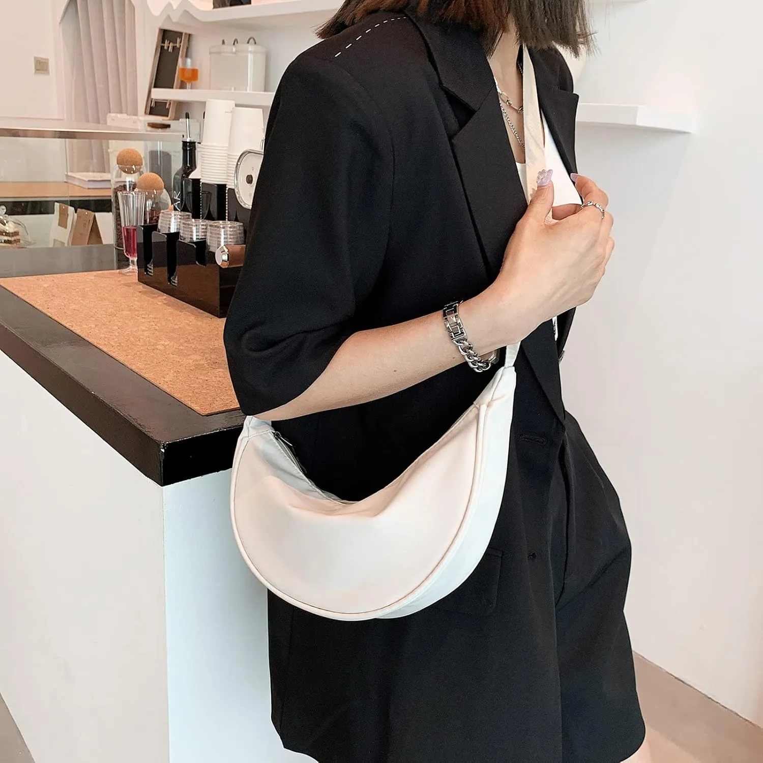 Ladies Simple Solid Colour Nylon Crossbody Bag Dumpling Bag Lightweight Small Satchel Underarm Bag (White, One Size)