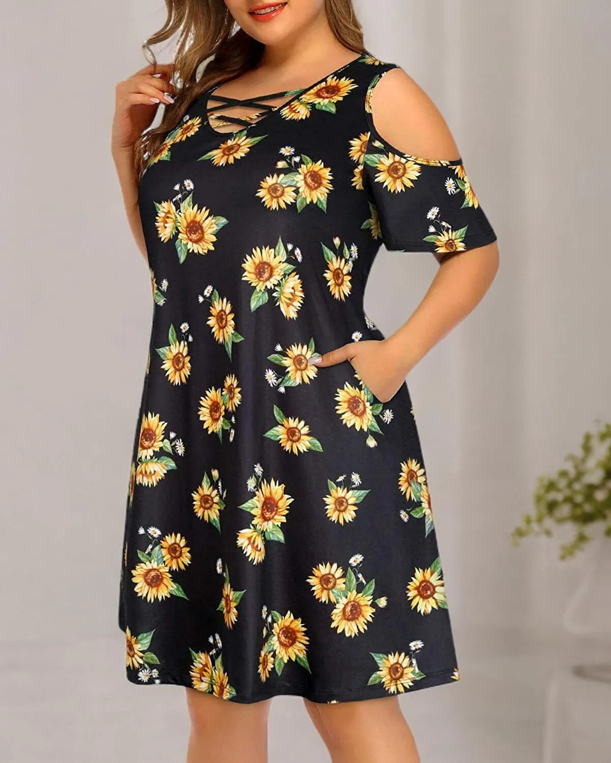 Pinup Fashion Women's Plus Size Sun Dress Cold Shoulder Casual T-Shirt Knee Length Sundresses with Pockets