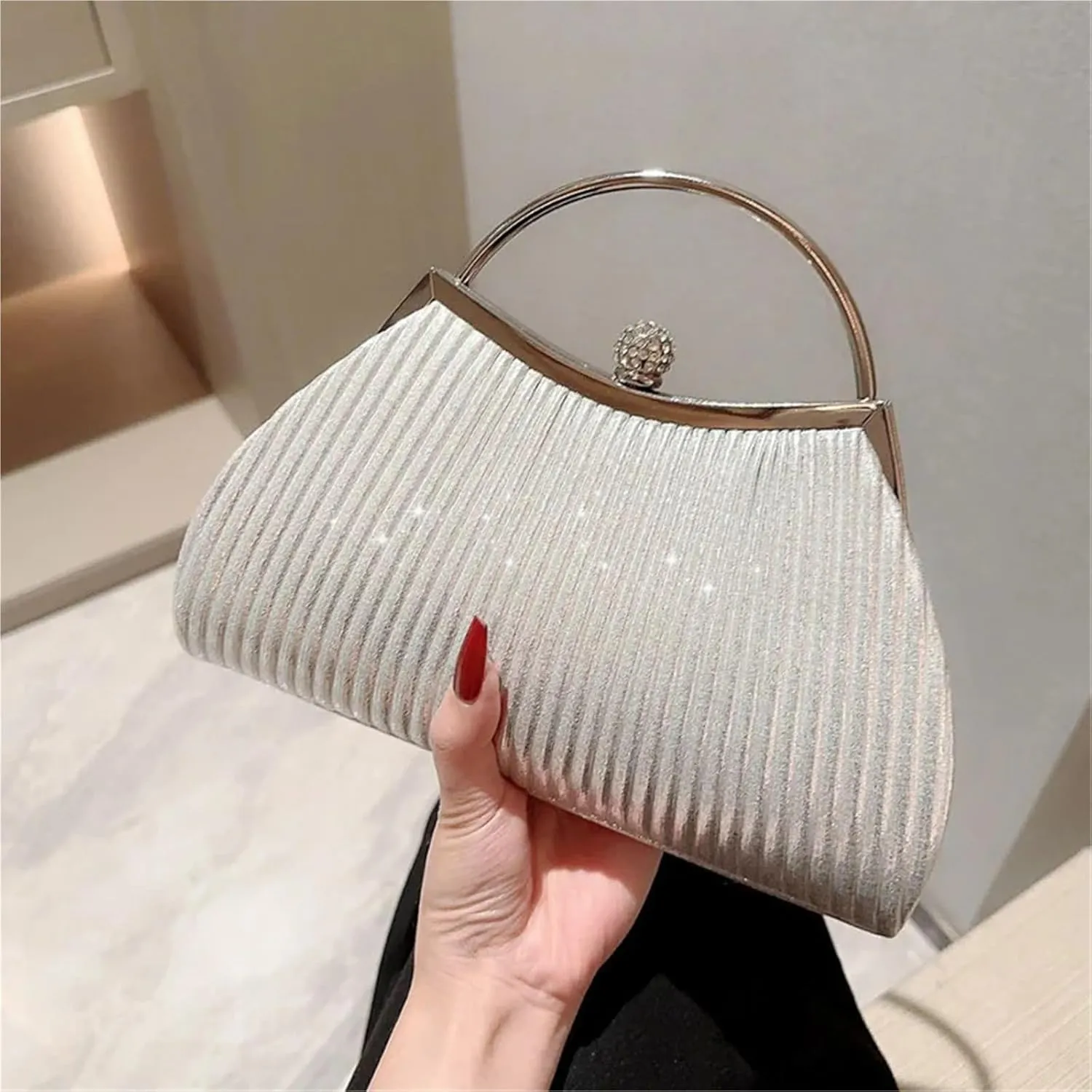 Pleated Evening Handbag Women Top Handle Clutch Wedding Dressed Clip Bag Diamond Party Purse